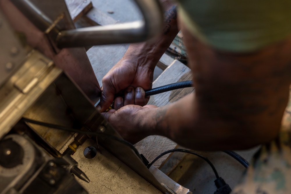 2nd Marine Logistics Group Provides Hot Meals to Marines, Sailors During 2nd Medical Battalion’s Certification Exercise