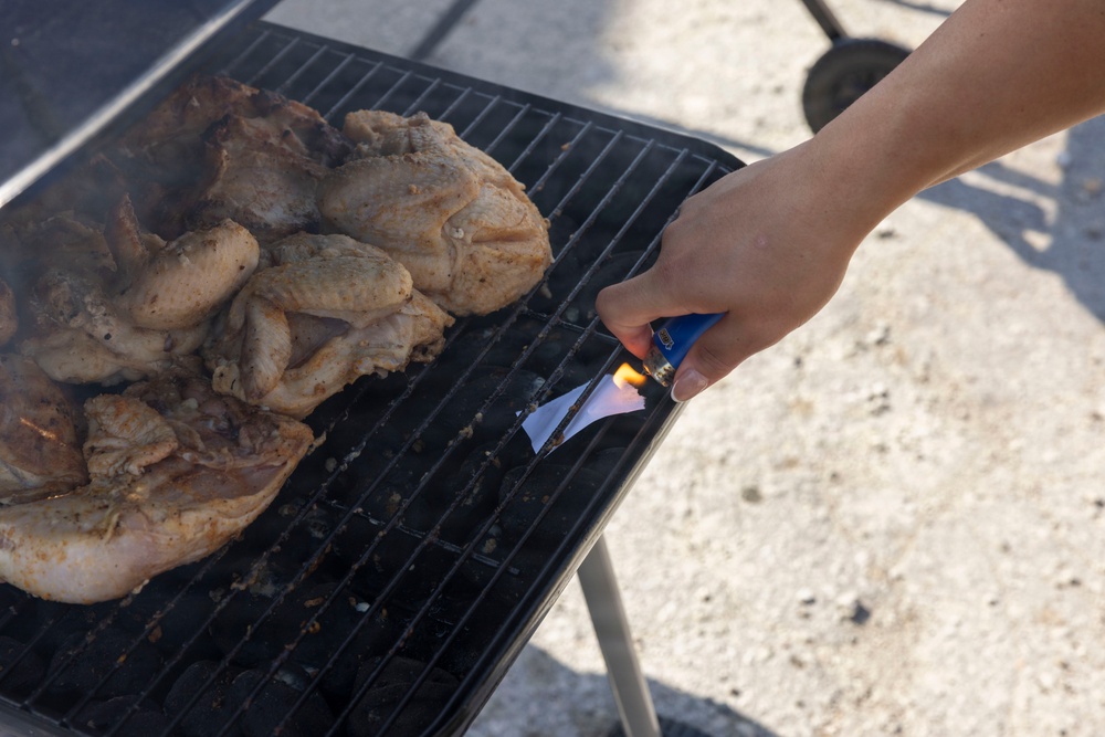2nd Marine Logistics Group Provides Hot Meals to Marines, Sailors During 2nd Medical Battalion’s Certification Exercise
