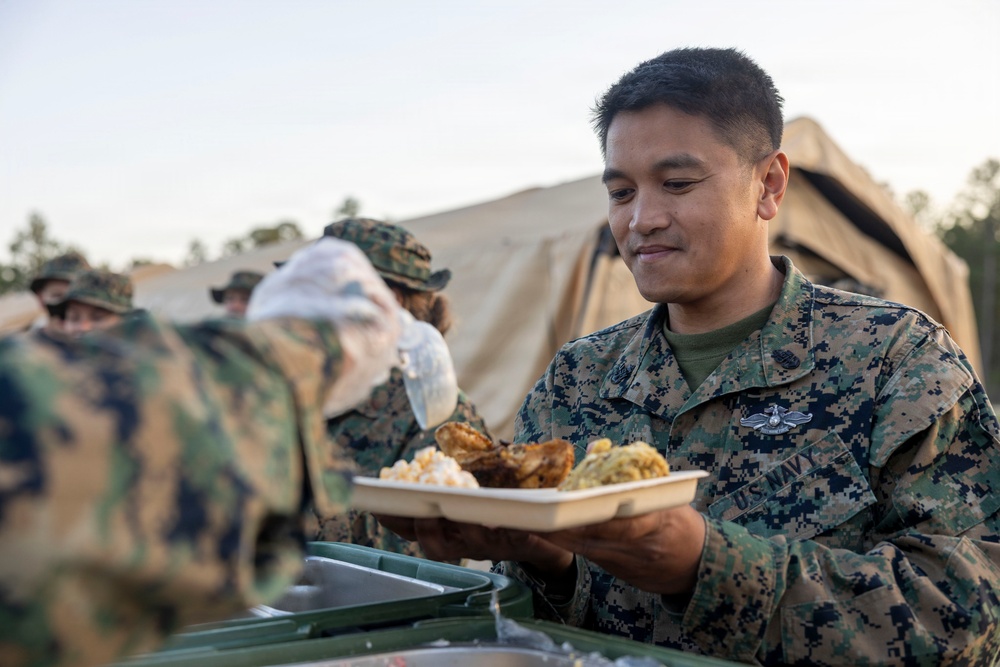 2nd Marine Logistics Group Provides Hot Meals to Marines, Sailors During 2nd Medical Battalion’s Certification Exercise