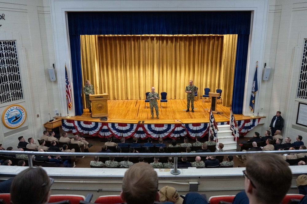 CNO holds all-hands call with MCPON on Portsmouth Naval Shipyard