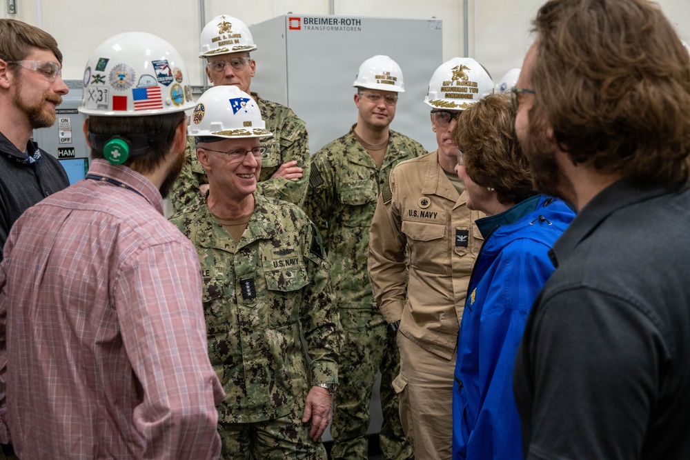 CNO and MCPON tour Portsmouth Naval Shipyard