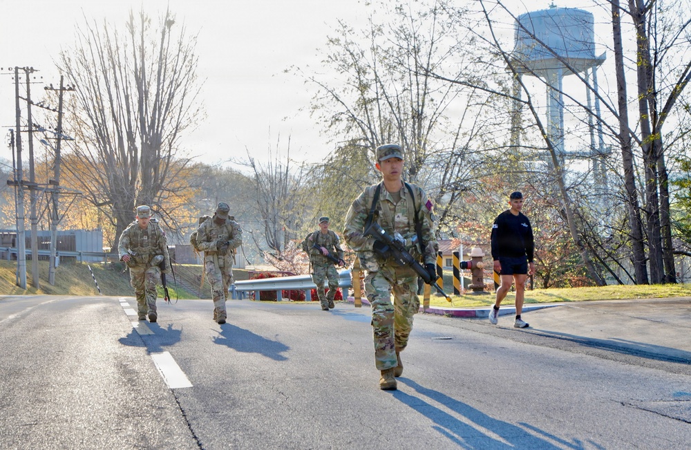 19th ESC Soldiers compete for top honors in Best Squad Competition at Camp Carroll