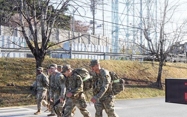19th ESC Soldiers compete for top honors in Best Squad Competition at Camp Carroll