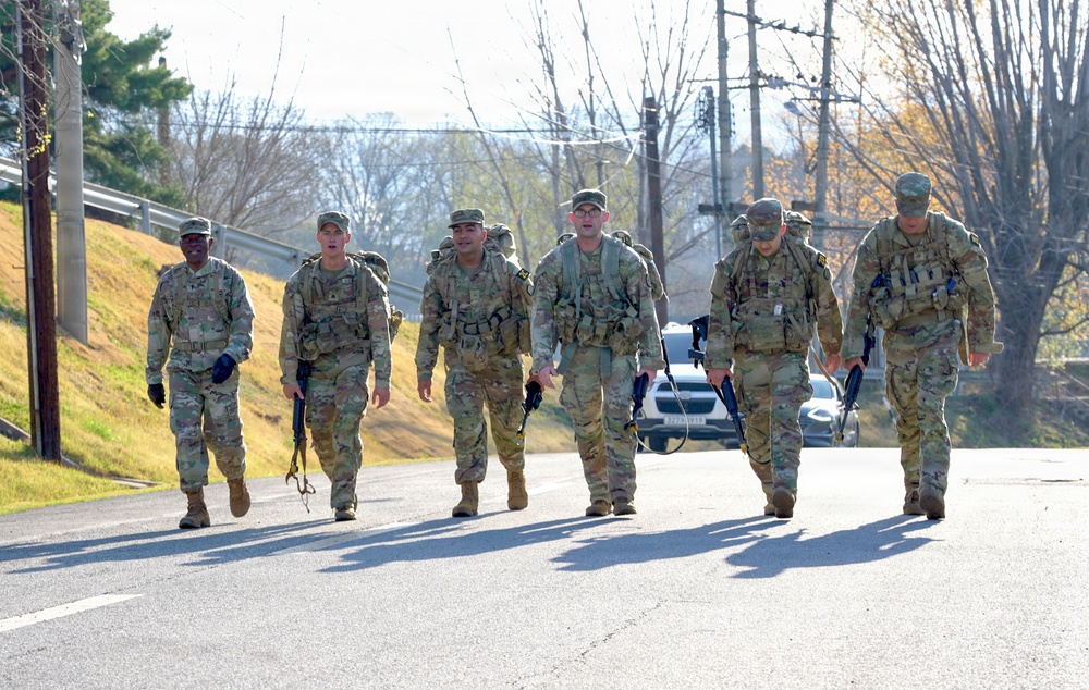 19th ESC Soldiers compete for top honors in Best Squad Competition at Camp Carroll
