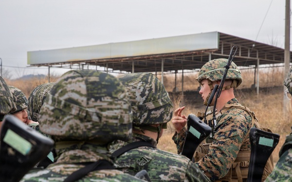 U.S. Marines demonstrate anti drone procedures