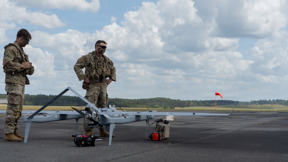 Soldiers prepare Aerosonde UAS for flight during JRTC rotation at Fort Polk