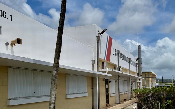 U.S. Coast Guard prepares for storm Sinlaku