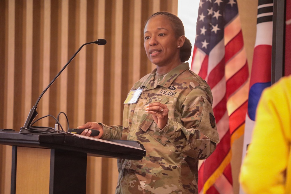 USACE Far East District provides an open dialogue about contracting, construction, engineering and quality