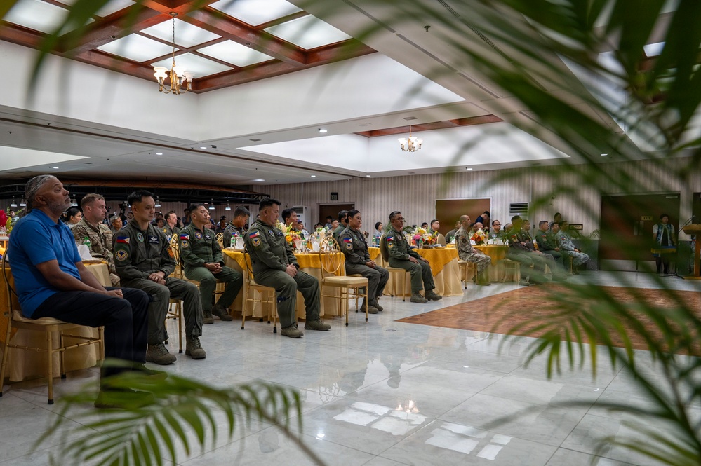 U.S.-Philippine Airmen Officially Open Cope Thunder 26-1