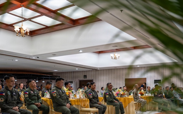 U.S.-Philippine Airmen Officially Open Cope Thunder 26-1