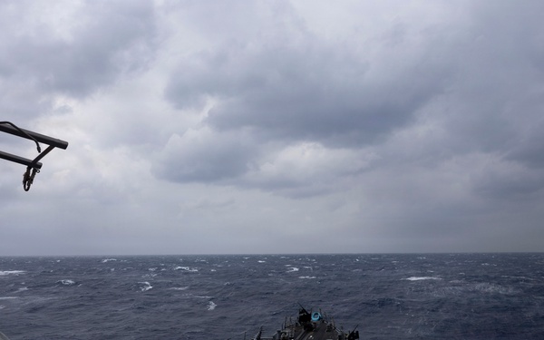 USS Mahan (DDG 72) Routine Operations