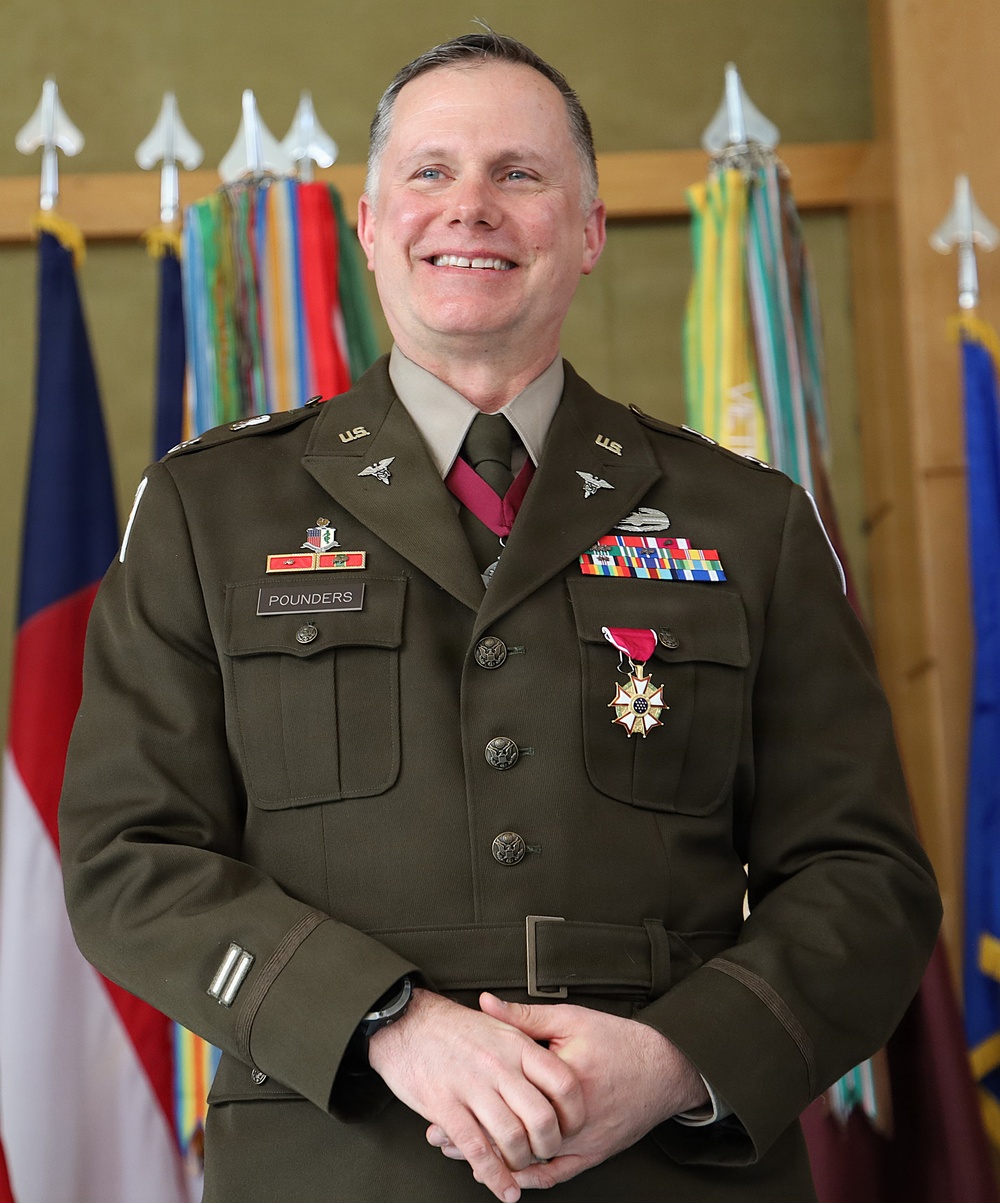 68TH TMC Hosts Retirement Ceremony