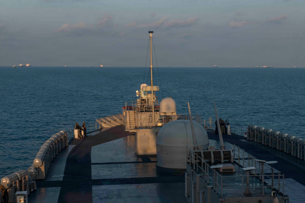 Blue Ridge Arrives in Singapore