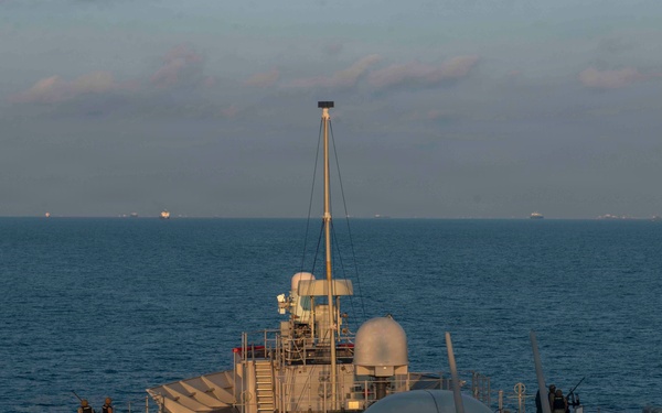 Blue Ridge Arrives in Singapore