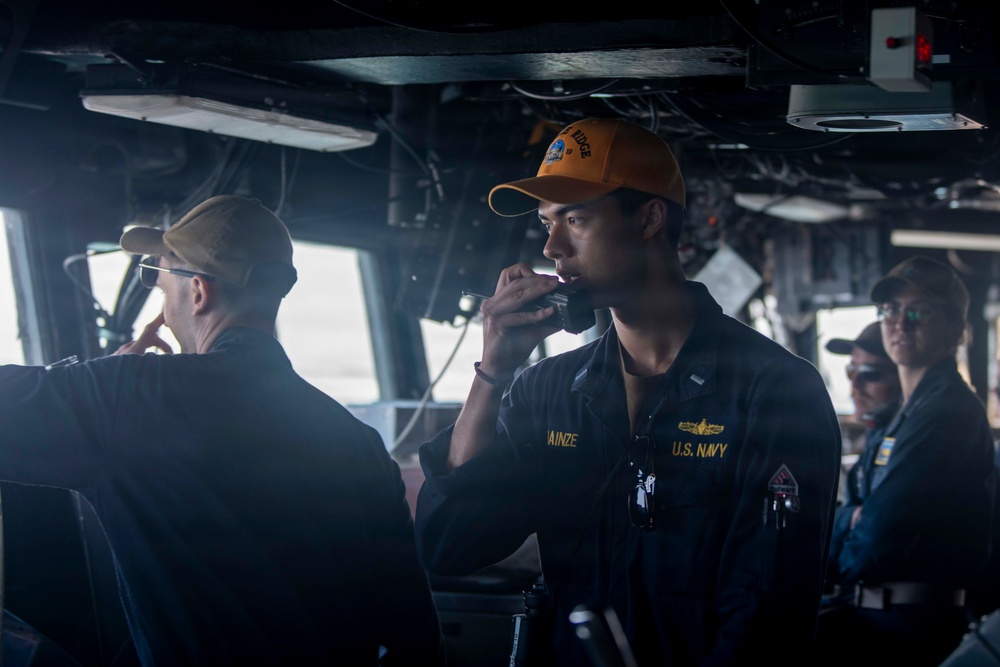 Blue Ridge Arrives in Singapore