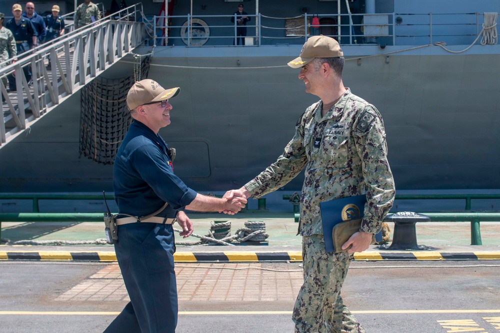 Blue Ridge Arrives in Singapore