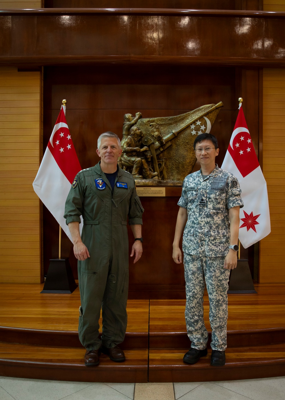 C7F Visits Republic of Singapore Navy Fleet Commander