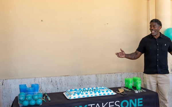 Sexual Assault Awareness and Prevention Month Cake Cutting