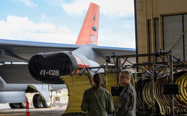 ACC Commander visits Tenant Units on Barksdale AFB