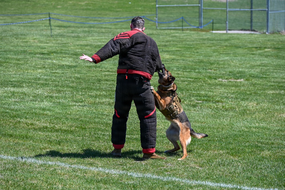 Fort Leavenworth showcases installation mission to Kansas City Chiefs staff