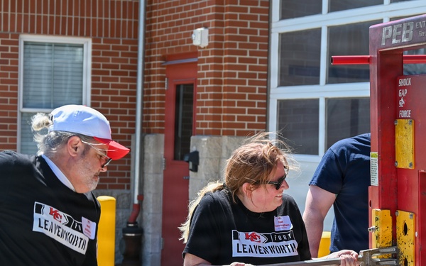 Fort Leavenworth showcases installation mission to Kansas City Chiefs staff