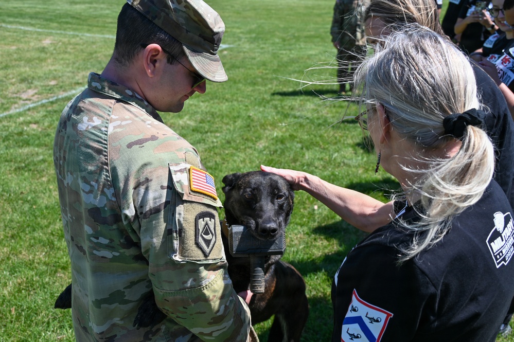 Fort Leavenworth showcases installation mission to Kansas City Chiefs staff