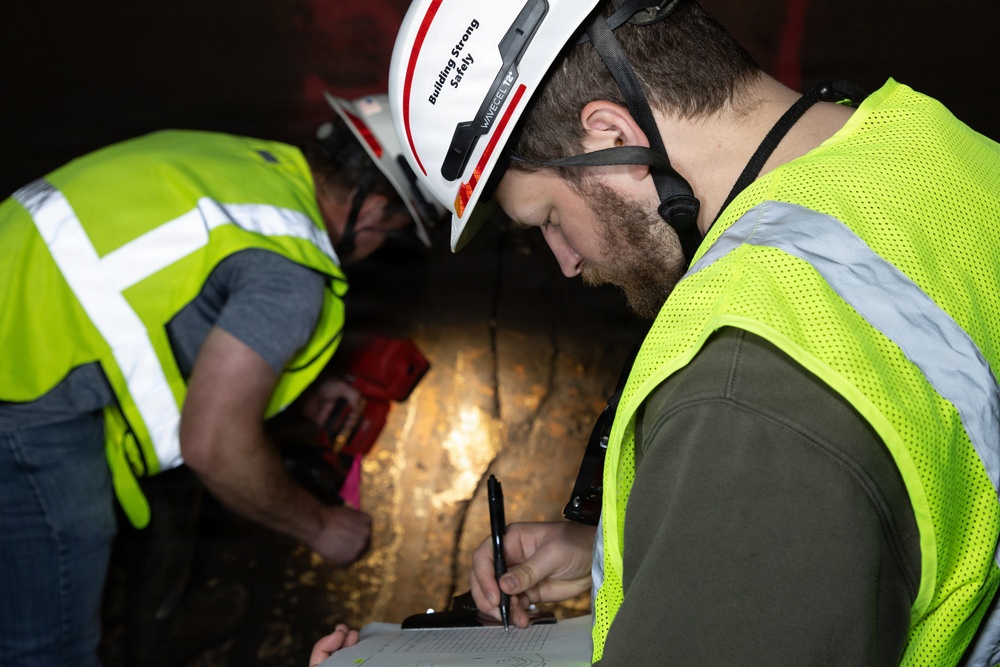 Inspection of the Arkabutla Dam outlet