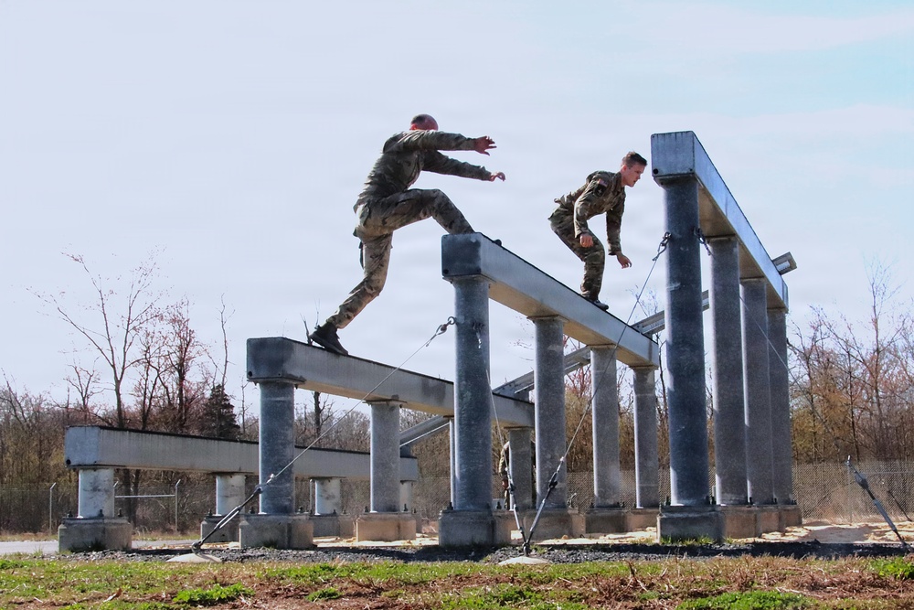 CIOR Qualifiers Tackle Demanding Obstacle Course