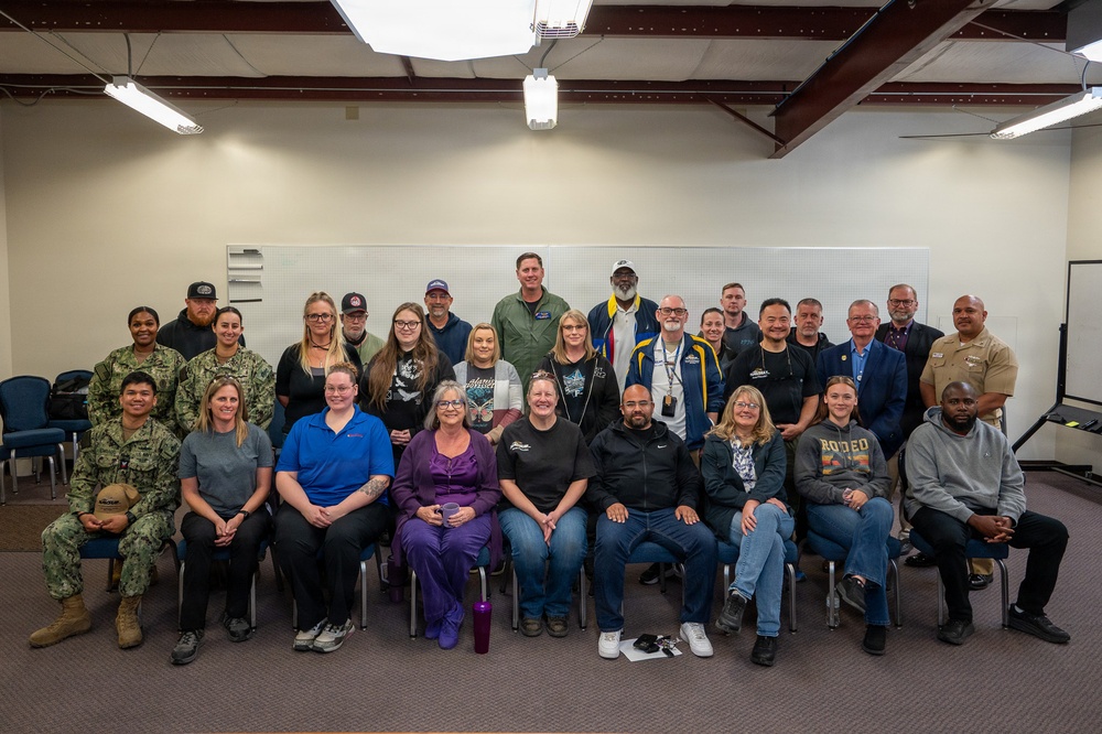 NAVSUP FLC San Diego CO Visits NAS Fallon
