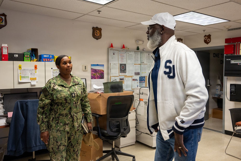 NAVSUP FLC San Diego CO Visits NAS Fallon