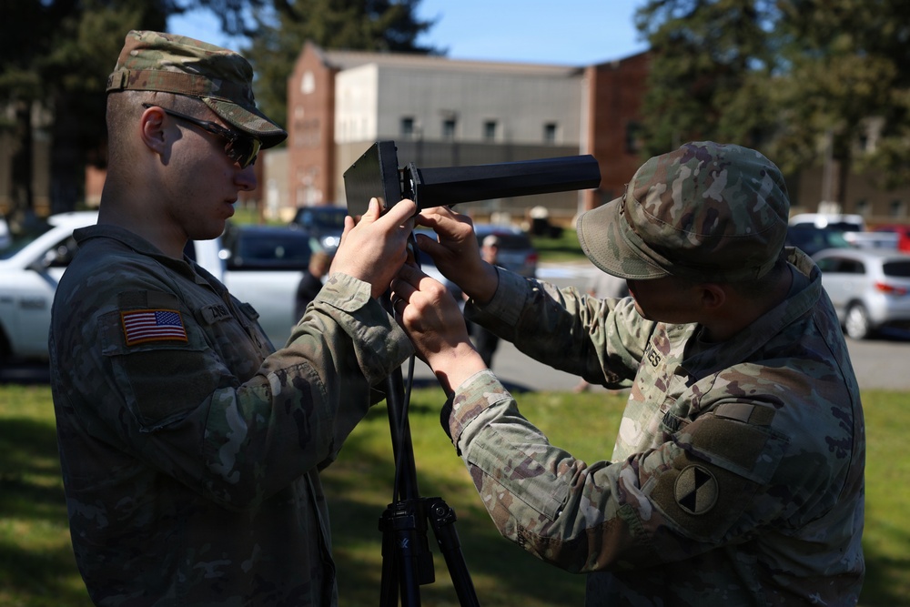 Soldiers test drones