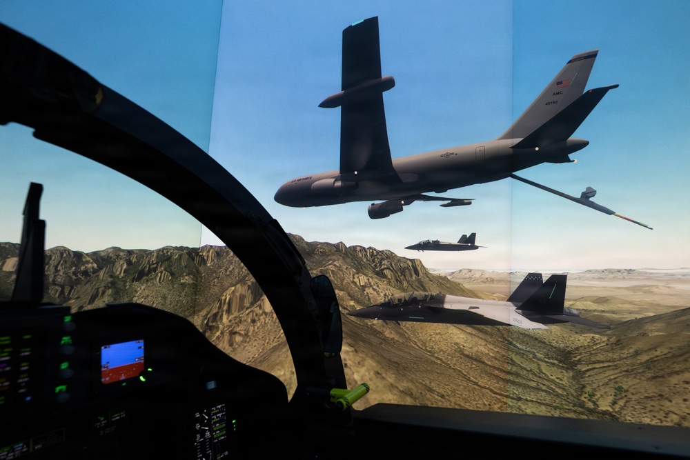 T-7 Red Hawk Simulator