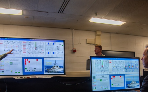 Honorable Benjamin Kohlmann (ASN M&amp;RA) visits Surface Warfare Engineering School Command (SWESC)