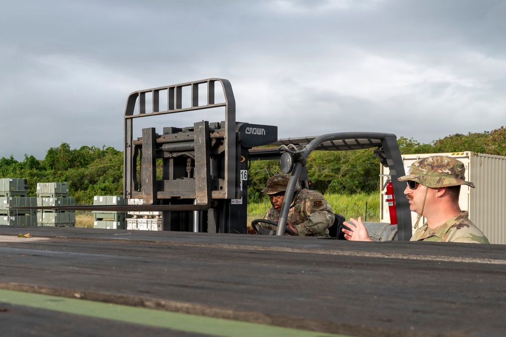 Joint ammunition unload in Puerto Rico