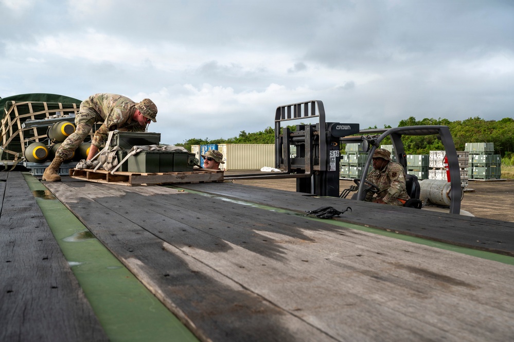 Joint ammunition unload in Puerto Rico