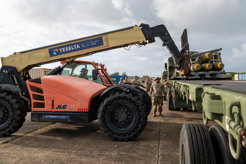 Joint ammunition unload in Puerto Rico