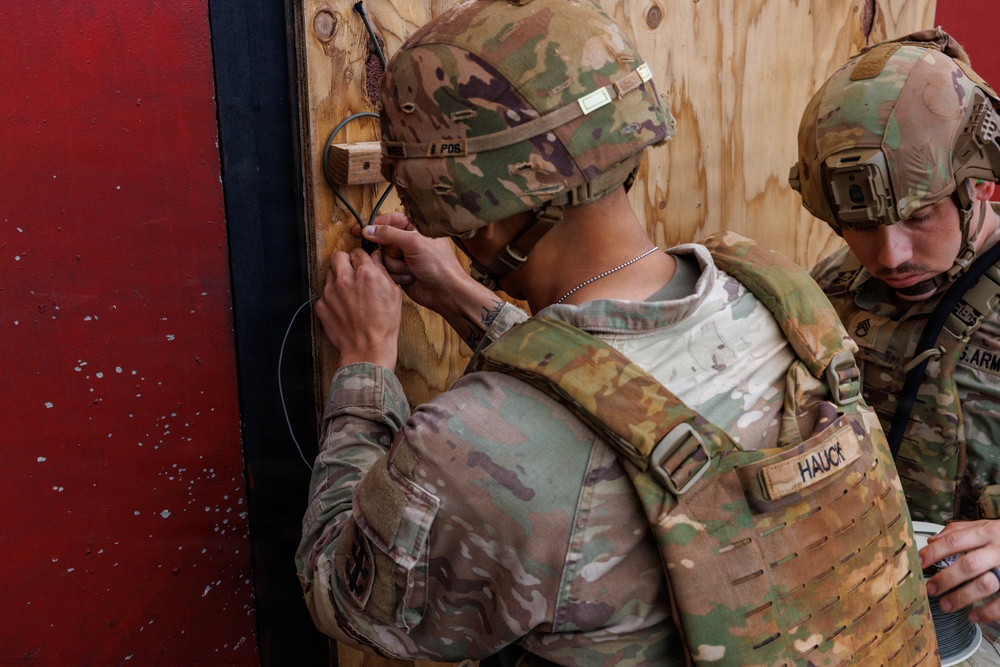 DVIDS - Images - 130th Engineer Brigade Conducts Urban Breach Training ...