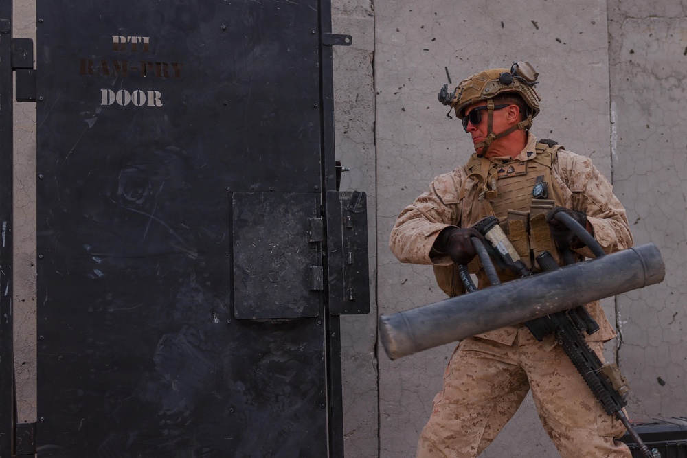 2nd Marine Division conducts urban warfighting training at Marine Corps Air Ground Combat Center