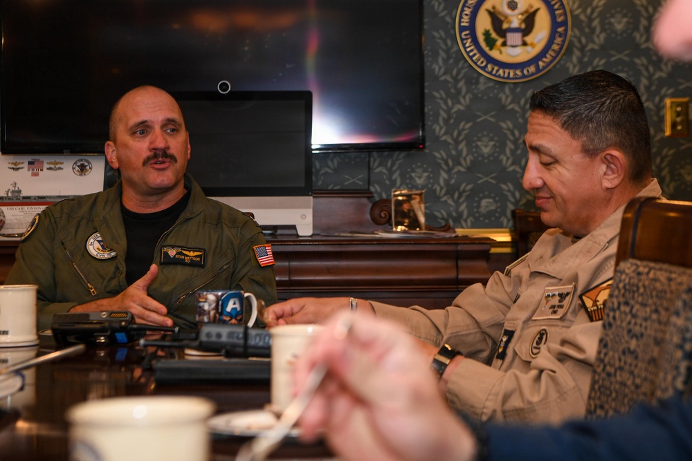 USS Carl Vinson (CVN70) hosts round table discussion with Sailors