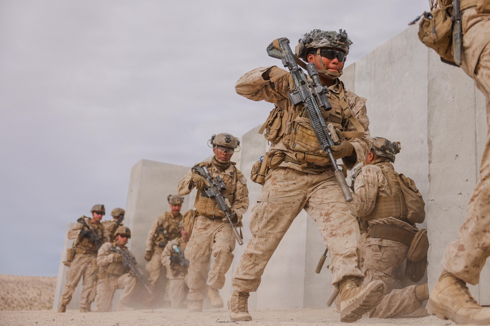 2nd Marine Division conducts urban warfighting training at Marine Corps Air Ground Combat Center
