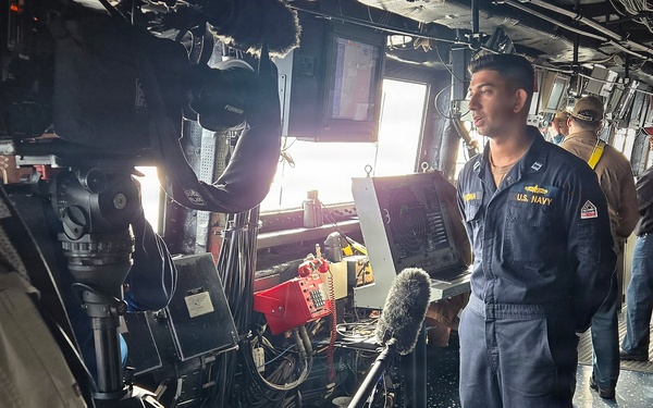 Sea Meets Space: Sailors aboard John P Murtha tell the Artemis II story