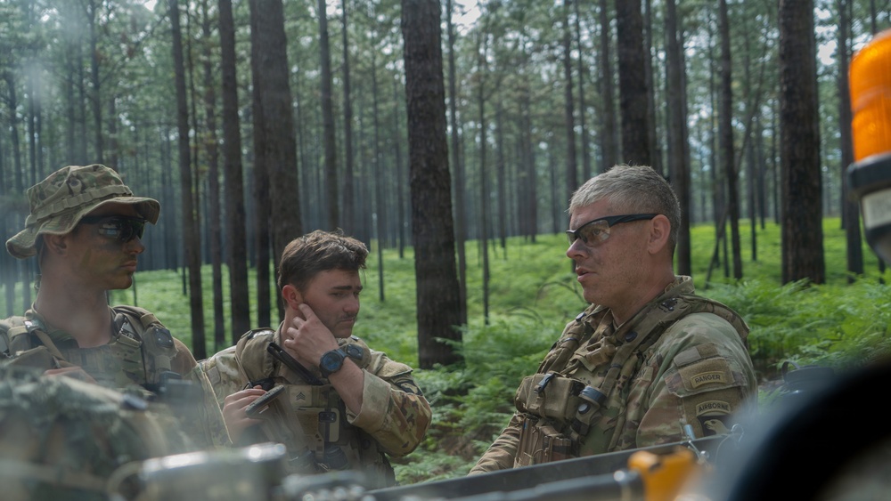 1st Sgt. Anthony Buchanan briefs leaders during JRTC mission planning at Fort Polk