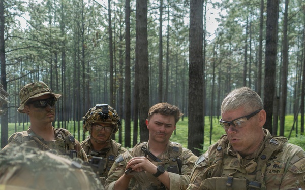 1st Sgt. Anthony Buchanan briefs leaders during JRTC mission planning at Fort Polk