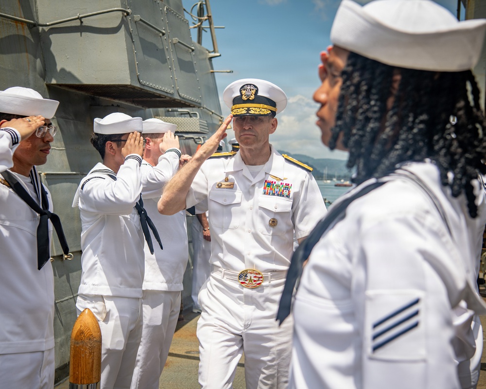 Panamanian Officials Welcome CSG 11 to Panama City