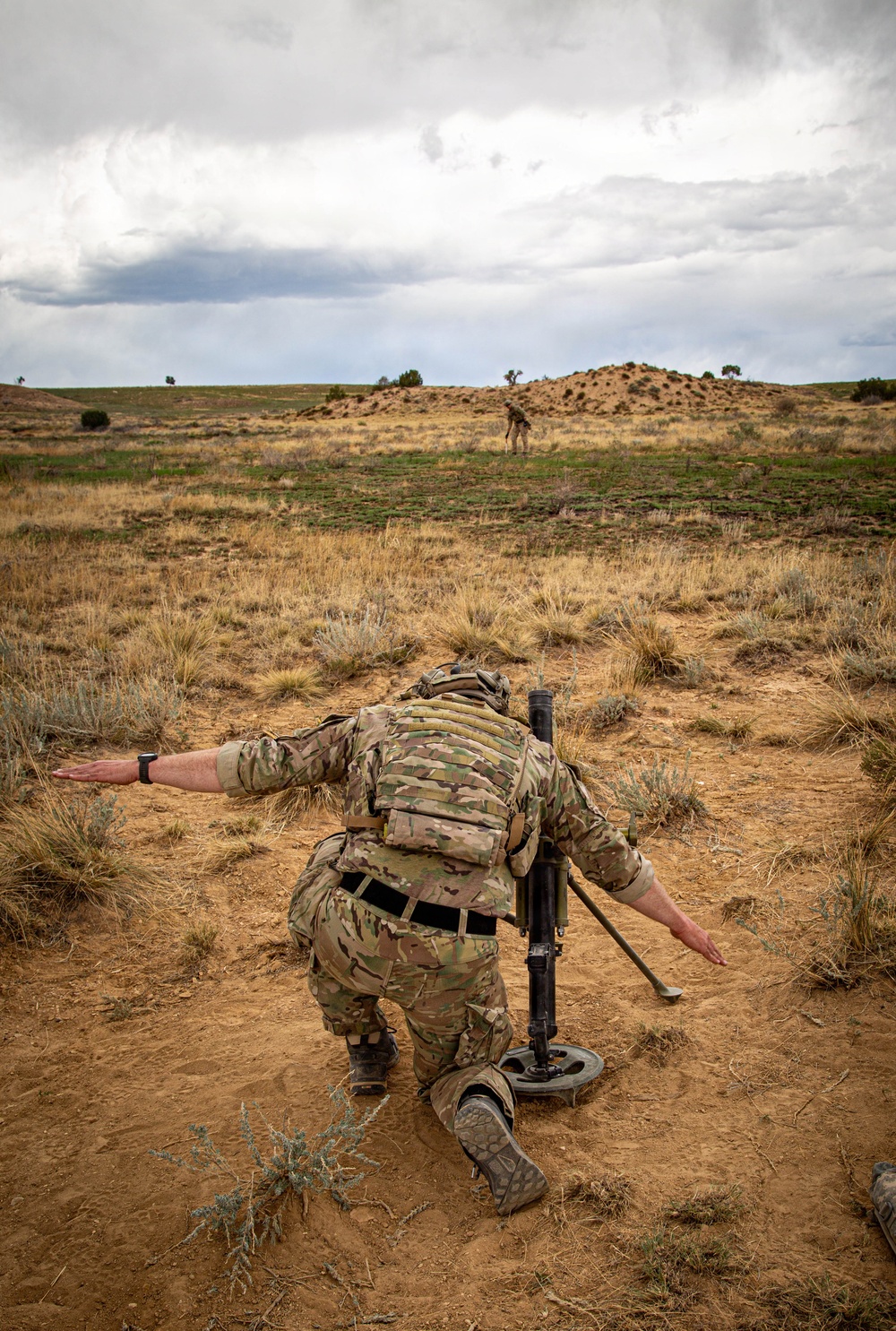 Green Berets and 4th Infantry Division conduct Mortar Live-Fire during CALFEX