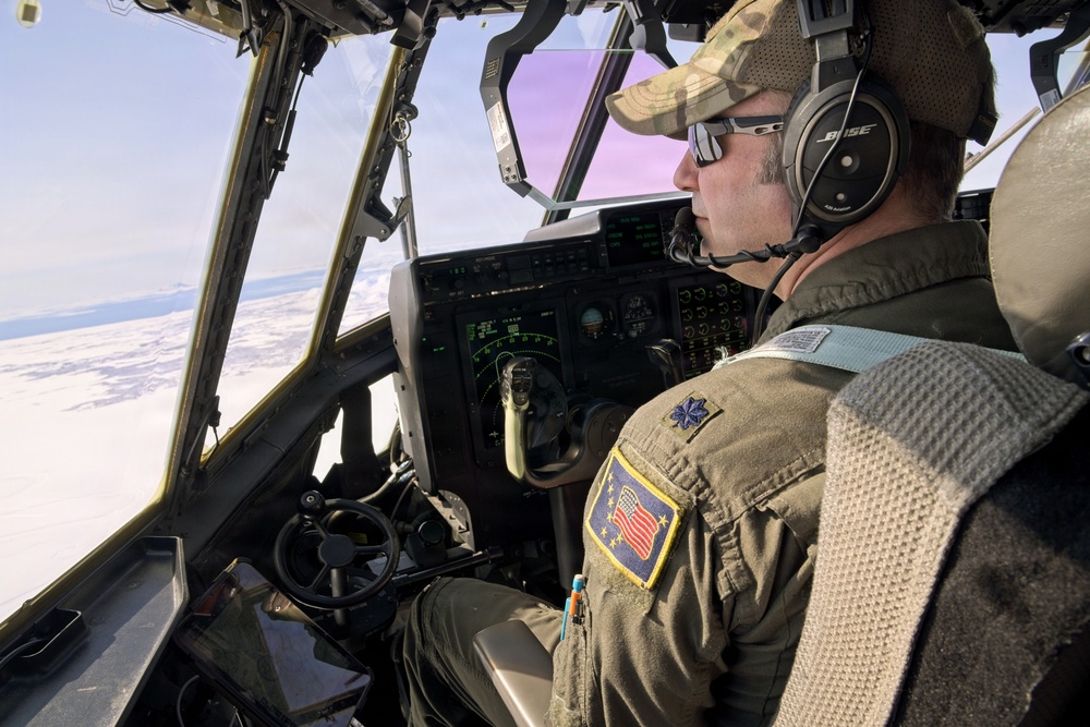 AKANG 176th Wing Rescue Triad responds to Alaska Rescue Coordination Center tasking