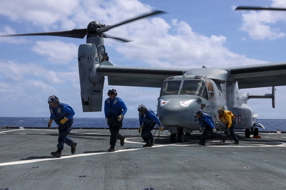 Comstock Conducts Flight Quarters