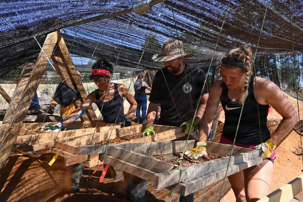 Defense POW/MIA Accounting Agency Partner Excavates possible WWII Era Crash Sites in Italy