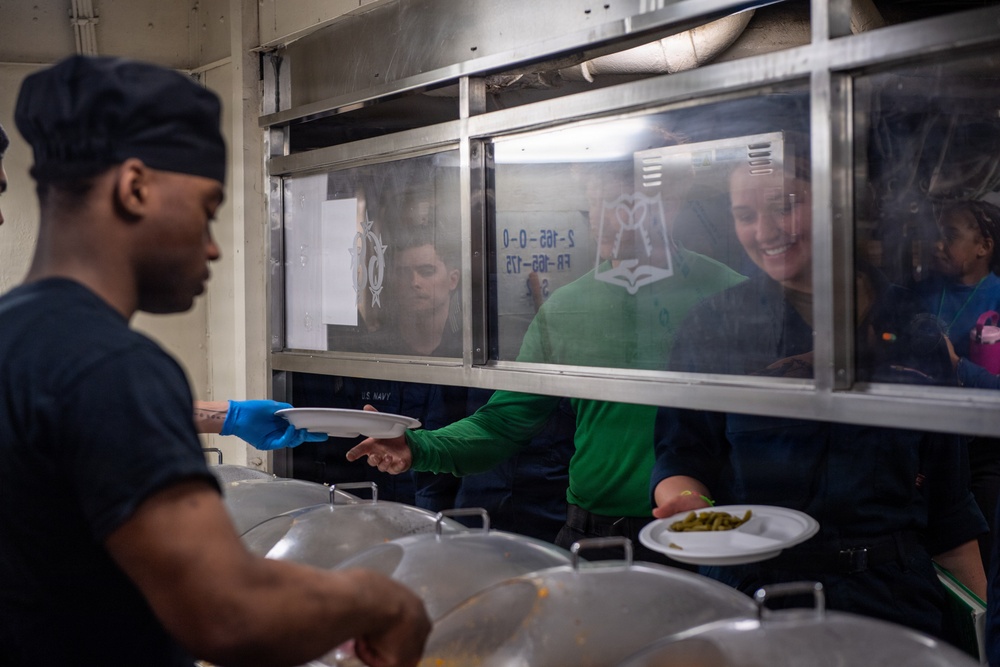 Sailors Prepare Lunch
