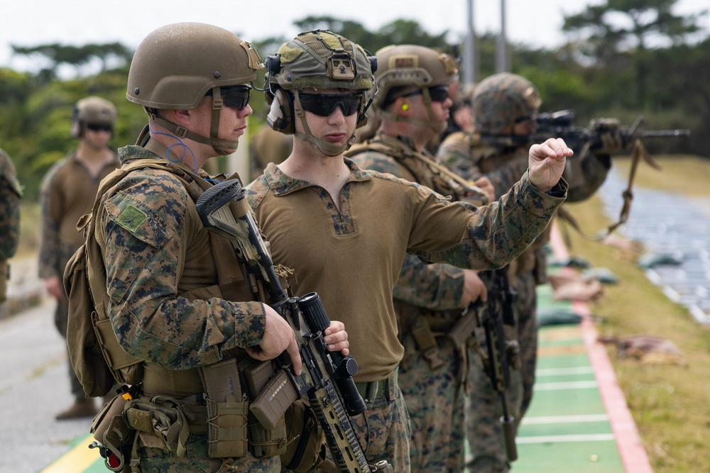 Marines with 2/8 Participate in Rifle Range